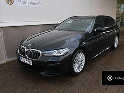 BMW 530e xDrive Touring M Sport Innovation Komfortstolar Panorama