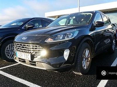 Ford Kuga Titanium 1.5T 150hk FWD Manuell M. Vinter & Förarassistanspkt