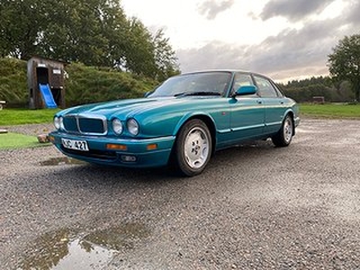 Jaguar XJ 3.2 Sport Aut