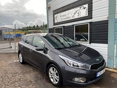 Kia cee´d_sw 1.6 CRDi 128hk&servad&besiktad&10000mil