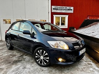 Toyota Auris 5-dörrar 2.0 D-4D