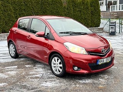 Toyota Yaris 5-dörrar 1.33 Dual VVT-i, 99hk, nybesiktad