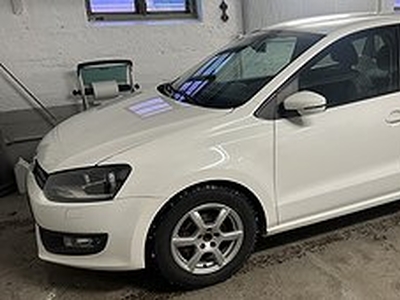 Volkswagen Polo 5-dörrar 1.6 TDI Comfortline Nybes. V-däck