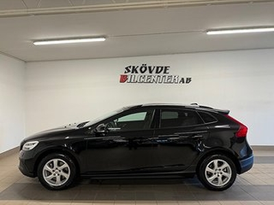 Volvo V40 Cross Country T3 Momentum Advanced/VOC/Värmare/1-Ägare