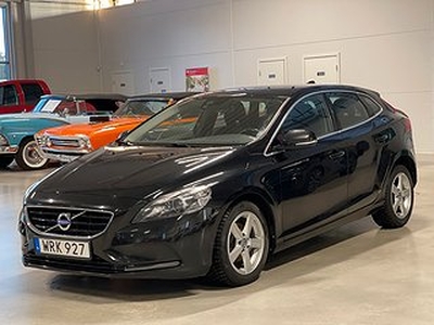 Volvo V40 D2 NYBYTT KAMREM FULLSERVAD PÅ VOLVO ON CALL