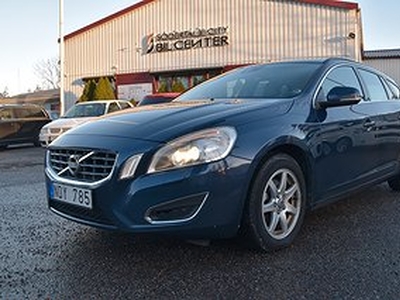 Volvo V60 D4 Momentum Euro 5 Skinn D_Värmare