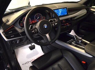 BMW X5 xDrive30d M-Sport Värmare Head-Up Panorama En ägare