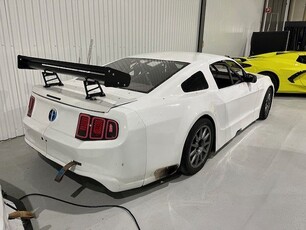 Ford Mustang V8 Thundercar