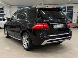 Mercedes-Benz ML 350 BlueTEC 4M AMG NAVI B-KAMERA D-VÄRM EU6