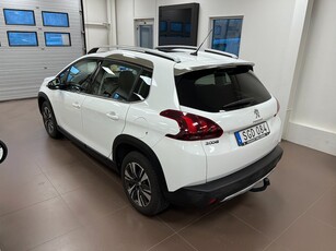 Peugeot 2008 1.2 e-THP Allure Panorama krok 1 ägare 110hk