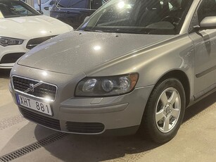 Volvo S40 1.8i 125hk (Drag, Nybesiktad, Nya dubbdäck)