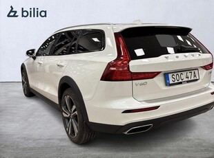 Volvo V60 Cross Country D4 AWD Pro Edition