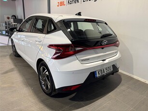 Hyundai i20 Essential 1.2 MPi 84hk - B-KAMERA, CARPLAY