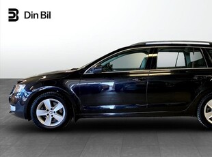 Skoda Octavia Kombi Ambition 180hk TSI 4x4 DSG | Drag | Värmare