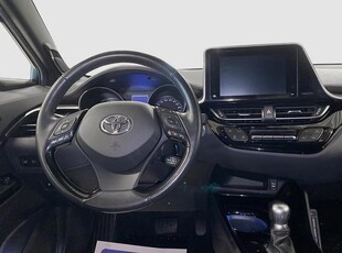 Toyota C-HR Hybrid C-HR1,8 X-Edition Skinn | Bi-Tone | Dragkrok | Motorvärma