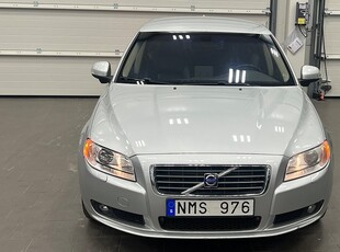 Volvo S80 4.4 V8 AWD 315hk Summum Samma ägare sedan 2009