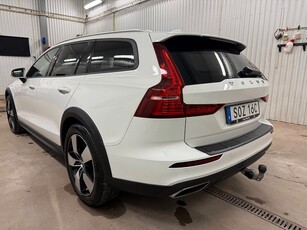 Volvo V60 Cross Country D4 AWD Aut Drag Skinnklädsel