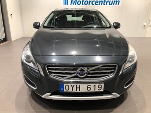 Volvo V60 D2 Summum *Dragkrok, Vinterdäck*