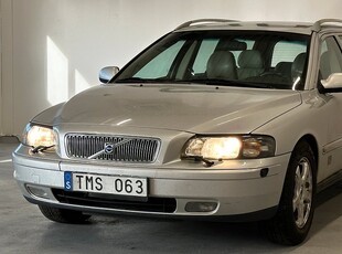 Volvo V70 2.4 | KamremBytt | Dragkrok | SoV-Hjul | Nybes