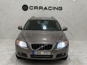 Volvo V70 D5 Geartronic Summum| Dieselvärmare| Drag|