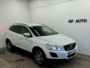 Volvo XC60 D4 AWD 163hk Momentum Skinn Drag D-värm Dubb