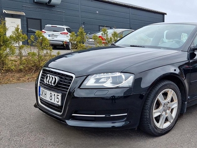 Audi A3 Sportback 2.0 TDI Attraction, Nyservad