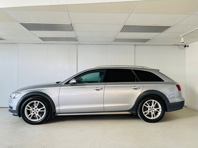 Audi A6 allroad quattro 3.0 TDI V6 218HK Drag D-Värmare Facelift Matrix