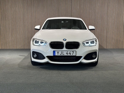 BMW 118 xDrive 5-dörrars M-sport I PDC I Nyservad