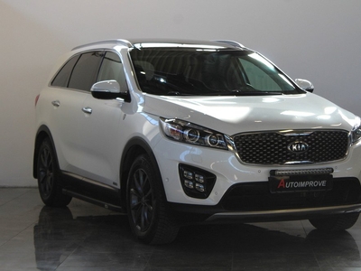 Kia Sorento 2.2 CRDI 200HK AWD 7-SITSIG PANO NAVI SKINN