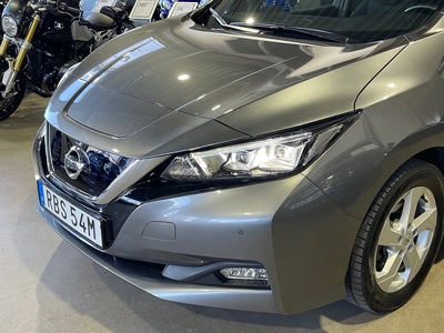 Nissan Leaf 40 kWh N-connecta (360, Navi, LED, Värmare)