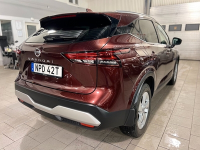 Nissan Qashqai 160hk MHEV TEKNA+ SKINN MOTORVÄRMARE VINTERHJUL