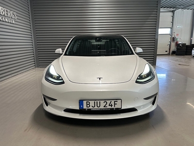 Tesla Model 3 Long Range AWD 440hk Facelift Panorama Drag