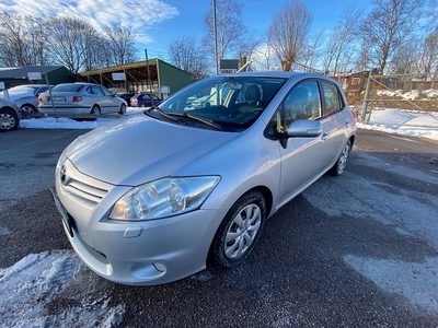 Toyota Auris 5-dörrar 1.4 D-4D Euro 5