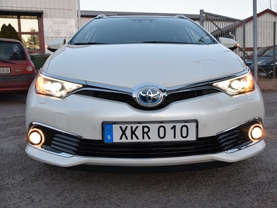 Toyota Auris Touring Sports Executive Panorama Navi Euro 6