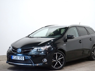 Toyota Auris Touring Sports Hybrid B-kamera Panorama 136hk