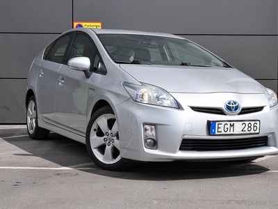 Toyota Prius Hybrid CVT + 3JM 136hk