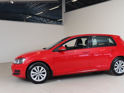 Volkswagen Golf 5-dörrar 1.6 TDI Style Vinterhjul MOMS