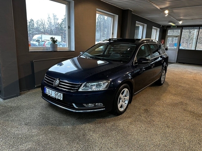 Volkswagen Passat Variant 2.0 TDI Panorama Dragkrok Värmare