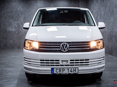 Volkswagen Transporter Kombi T30 2.0 TDI 9-Sits D-Värm MOMS