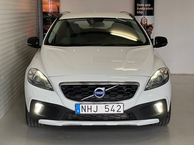 Volvo V40 Cross Country D2 Powershift Momentum Euro 5 Drag