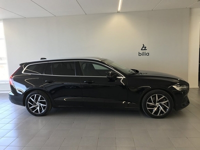 Volvo V60 T6 TE Momentum Advanced Edition