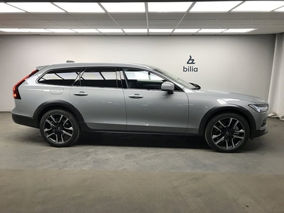 Volvo V90 Cross Country B4 AWD Diesel Plus