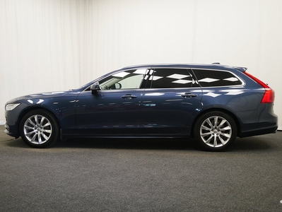 Volvo V90 T4 Momentum Pro Edition