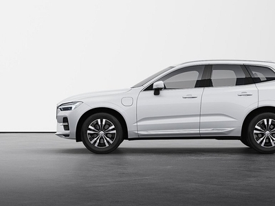 Volvo XC60 Recharge T6 II Core Bright