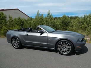 Ford Mustang GT Cab 5.0 / Inkommande bil