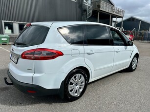 Ford S-Max 2.0 F Trend/5-sits/Drag /M-värmare/ lågamil