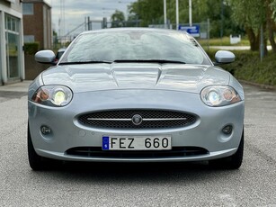 Jaguar XK 4.2 V8 Automatisk, 298hk