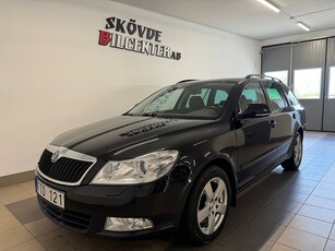 Skoda Octavia Kombi 1.6 TDI/Drag/Nyservad/Nybes/PDC/AUX