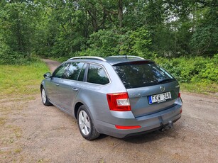 Skoda Octavia Kombi 2.0 TDI Businessline