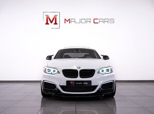 BMW M235 i xDrive Coupé Taklucka H/K Navi 326hk